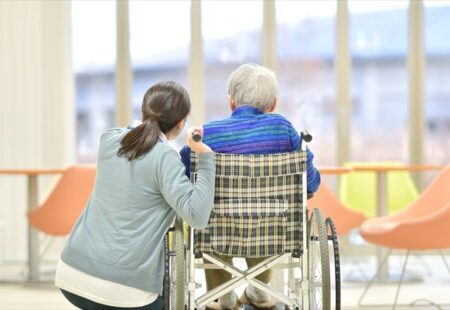 日常生活継続支援加算（特養）とは？算定要件や計算方法、単位数などについて解説