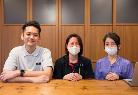 シフト作成時間を最大4日削減。属人化していたシフト管理から脱却した株式会社MCのシンクロシフト導入事例